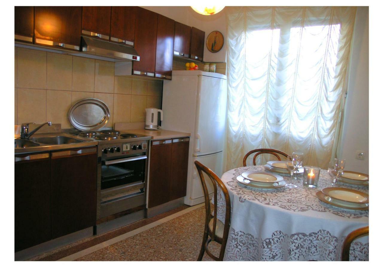 Apartment Rosanda Spalato Esterno foto